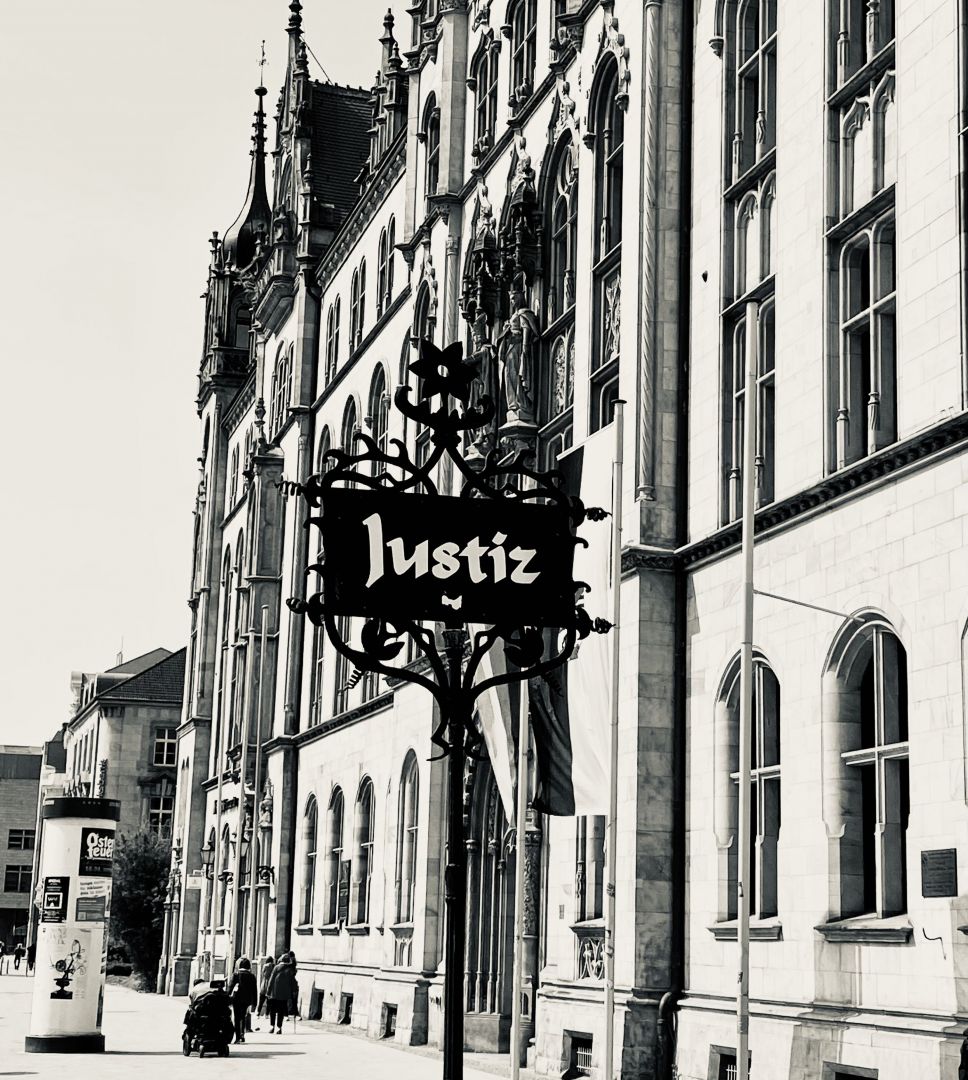 Justiz